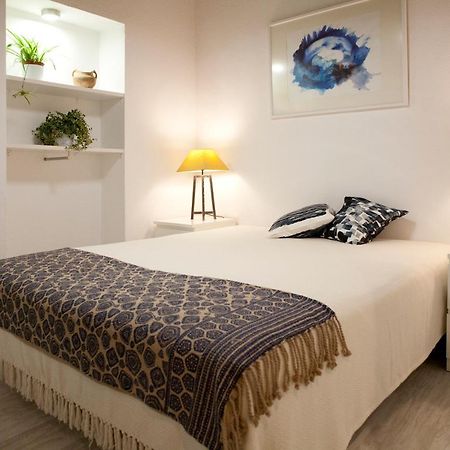 Authentic Charming Apartment/Wifi/Air Conditioning فالنسيا المظهر الخارجي الصورة