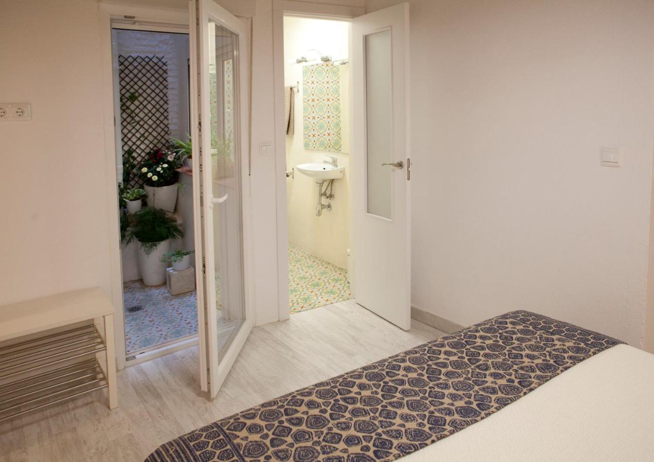 Authentic Charming Apartment/Wifi/Air Conditioning فالنسيا المظهر الخارجي الصورة